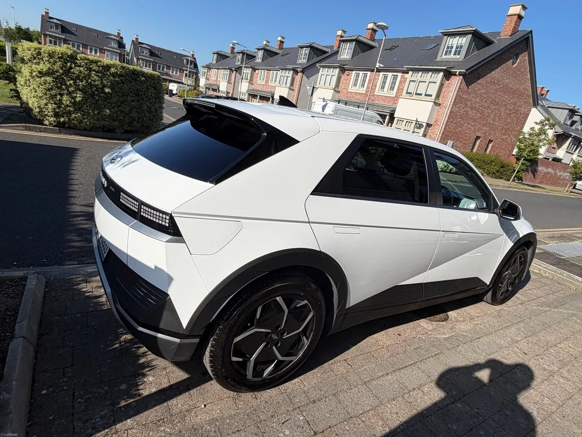 Hyundai IONIQ 5 2022 - Image 3