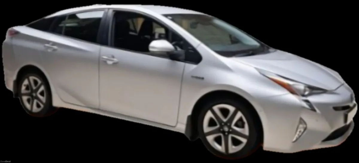 TOYOTA PRIUS 2017. LEATHER SEATS . HIGHER SPEC - Image 1
