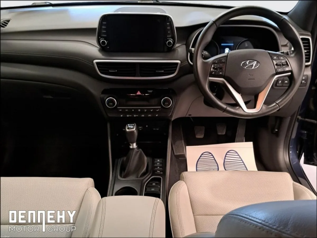 Hyundai Tucson 2WD Executive Plus - Image 3