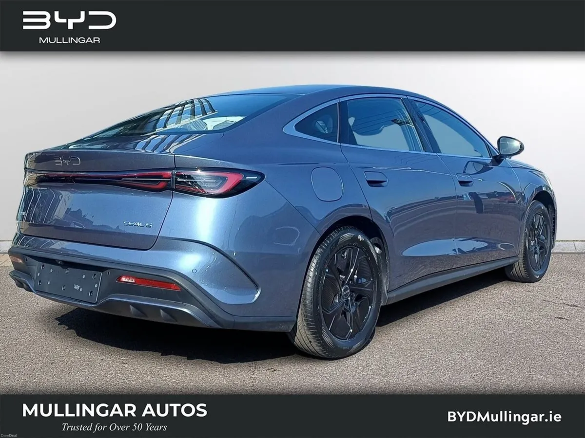 BYD Seal 6 DM-i Hybrid Boost - Image 3