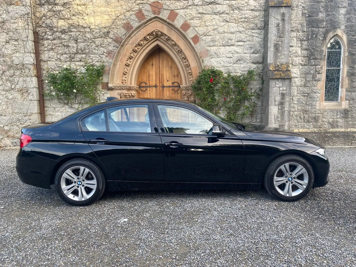 2016 BMW 318D Sport Auto Leather - Image 3