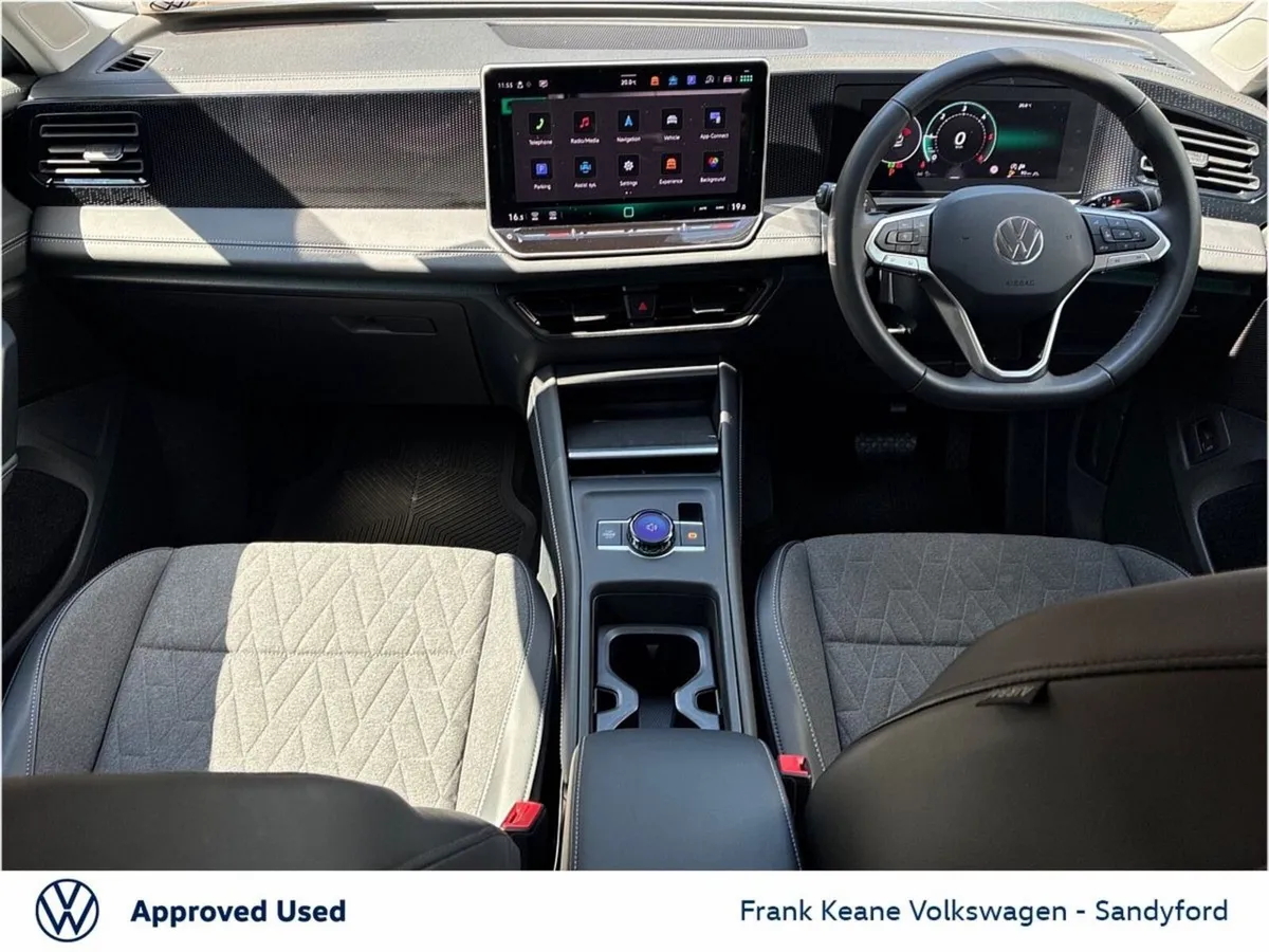 Volkswagen Tiguan 2.0 TDI 150HP Launch Edition DSG - Image 2