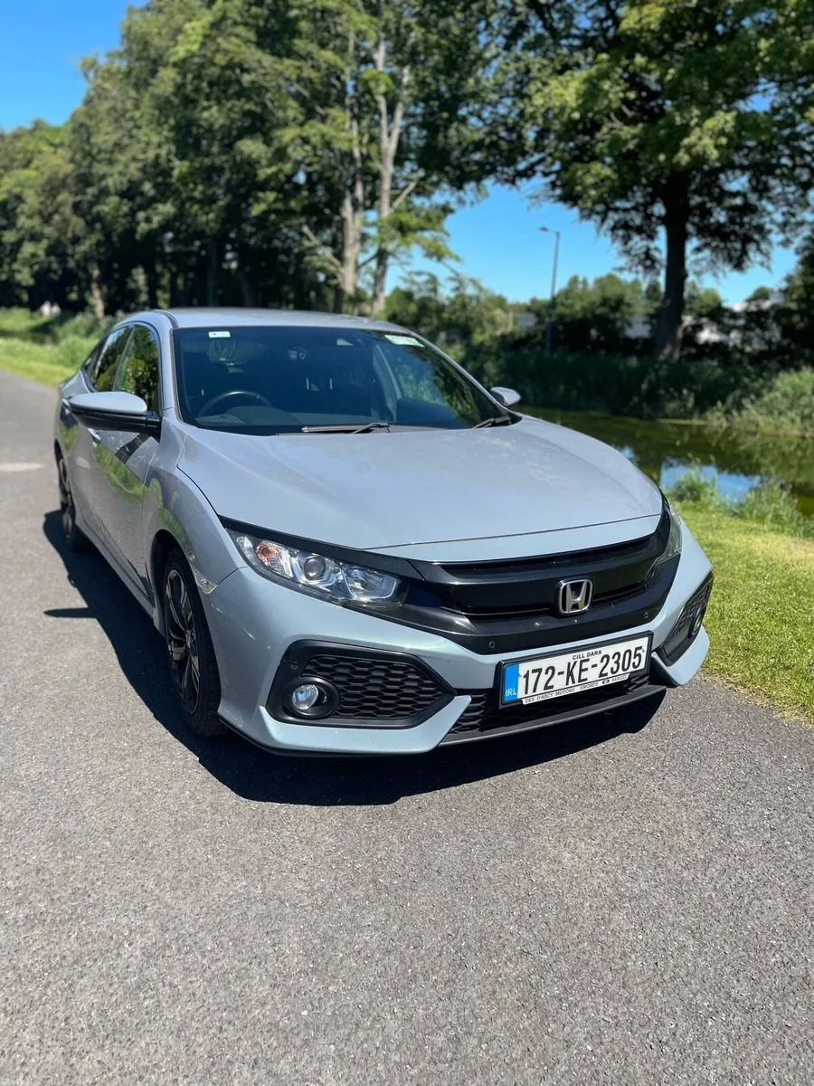 Honda Civic 2017 - Image 1