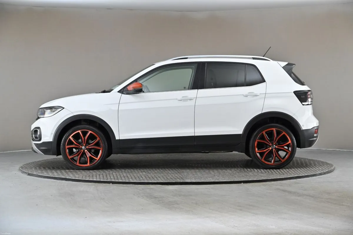 Volkswagen T-Cross 1.0TSI DSG LIFE ORANGE DESIGN P - Image 5