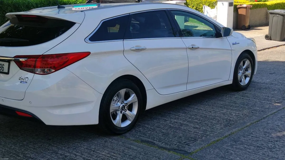 Hyundai i 40 for sale - Image 3
