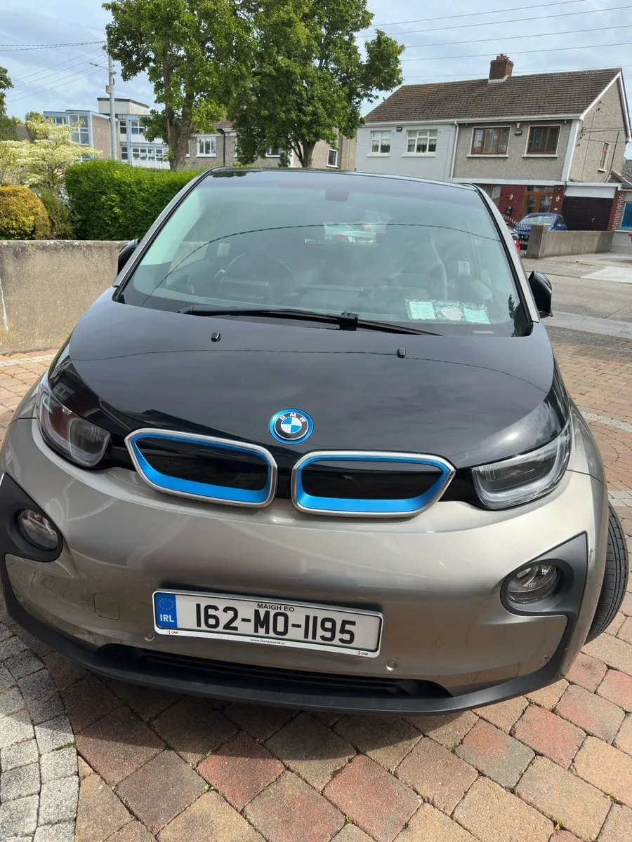 BMW i3 - Image 1
