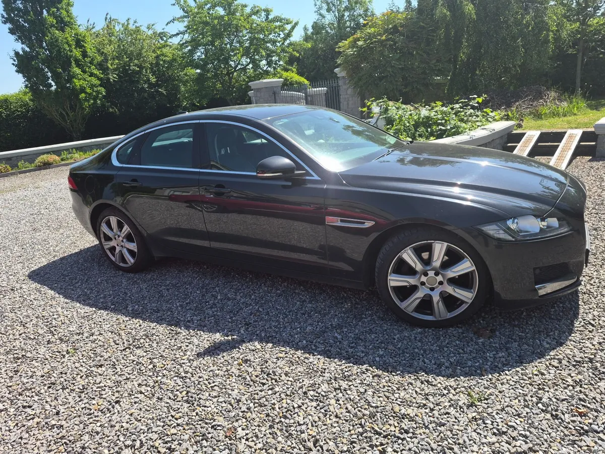 Jaguar XF 2017 - Image 1