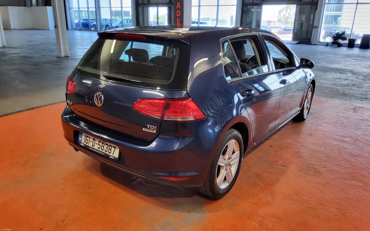 Volkswagen Golf 2016 - Image 4