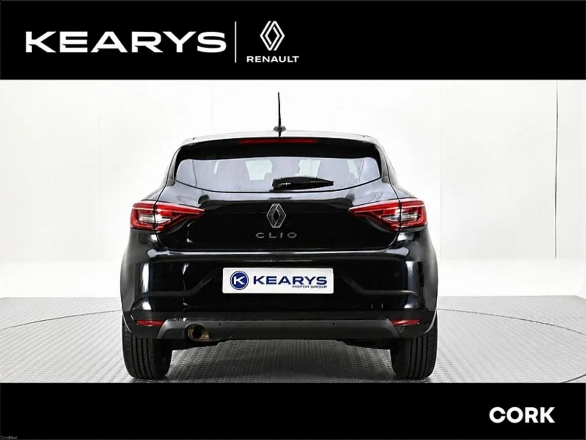 Renault Clio Iconic TCe 100 MY19 - Image 2