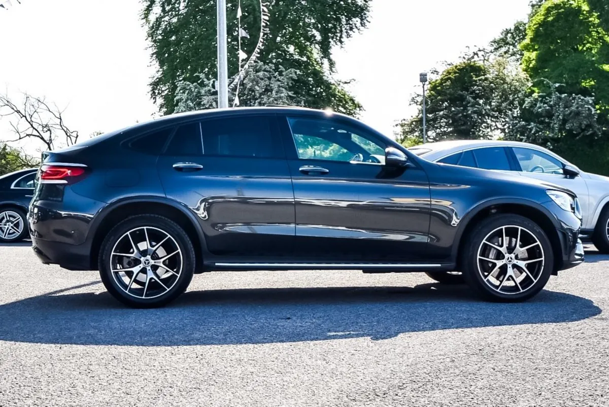 Mercedes-Benz GLC 300de AMG Premium 316bhp - Image 4