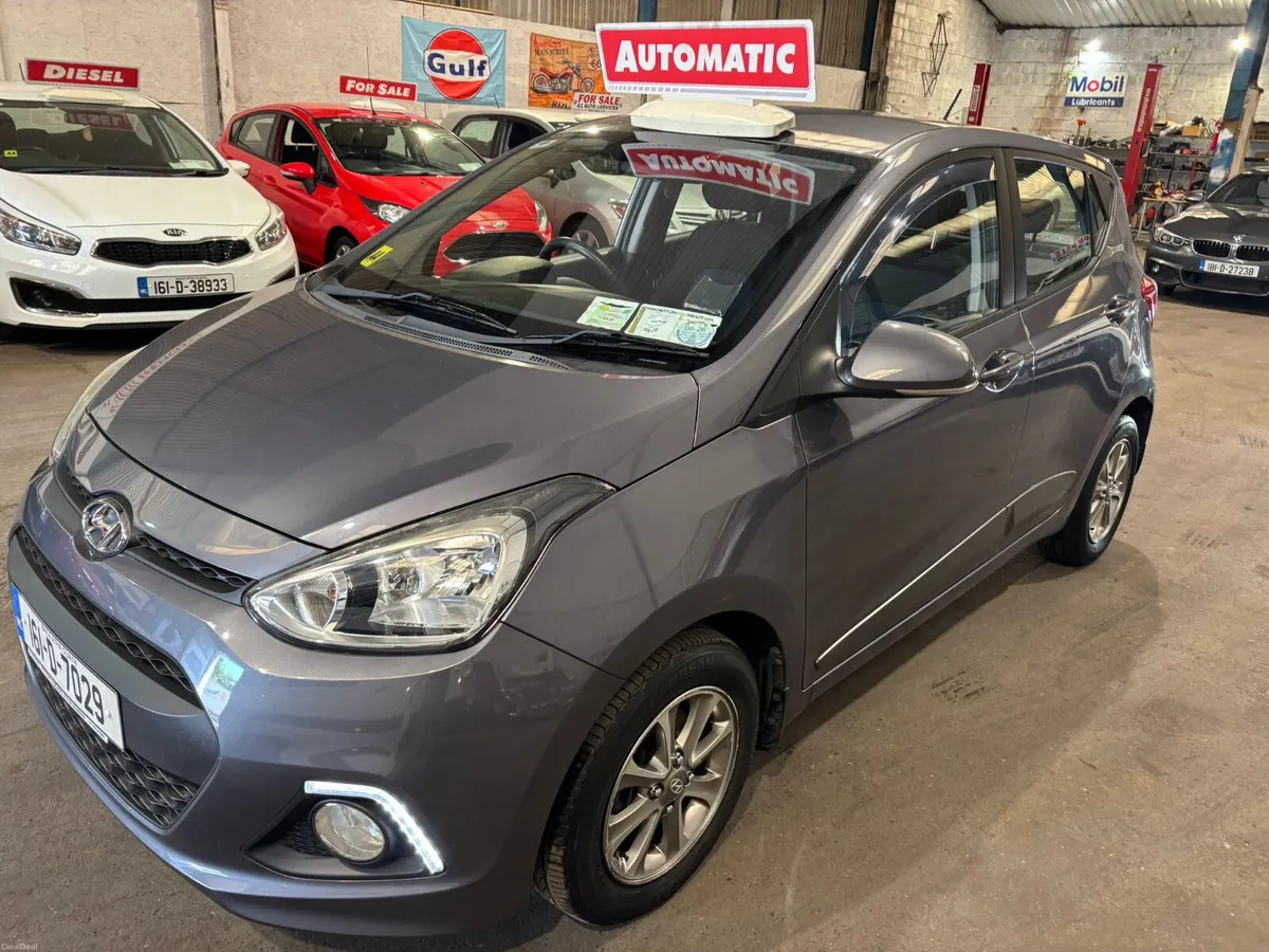 Hyundai i10 2016 automatic ultra low mileage - Image 1
