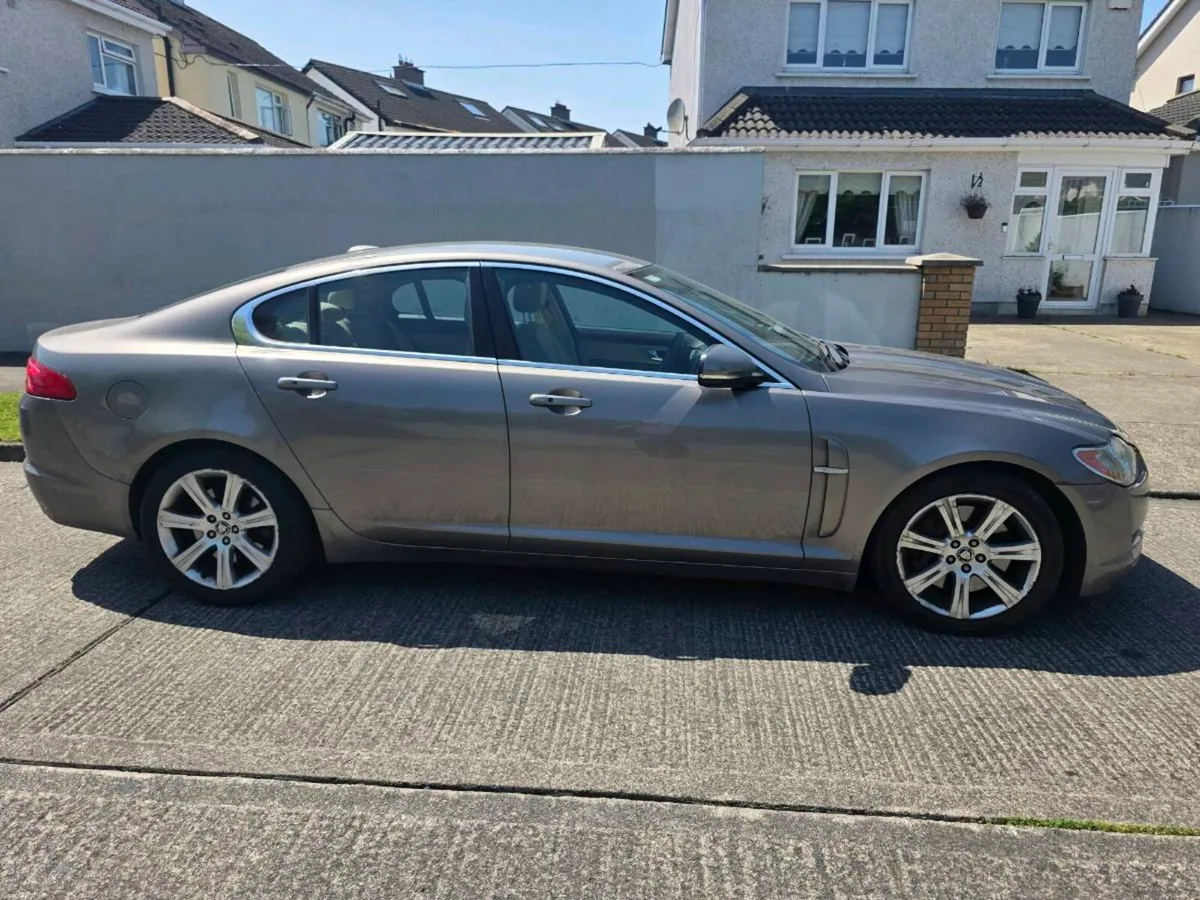 Jaguar xf - Image 4