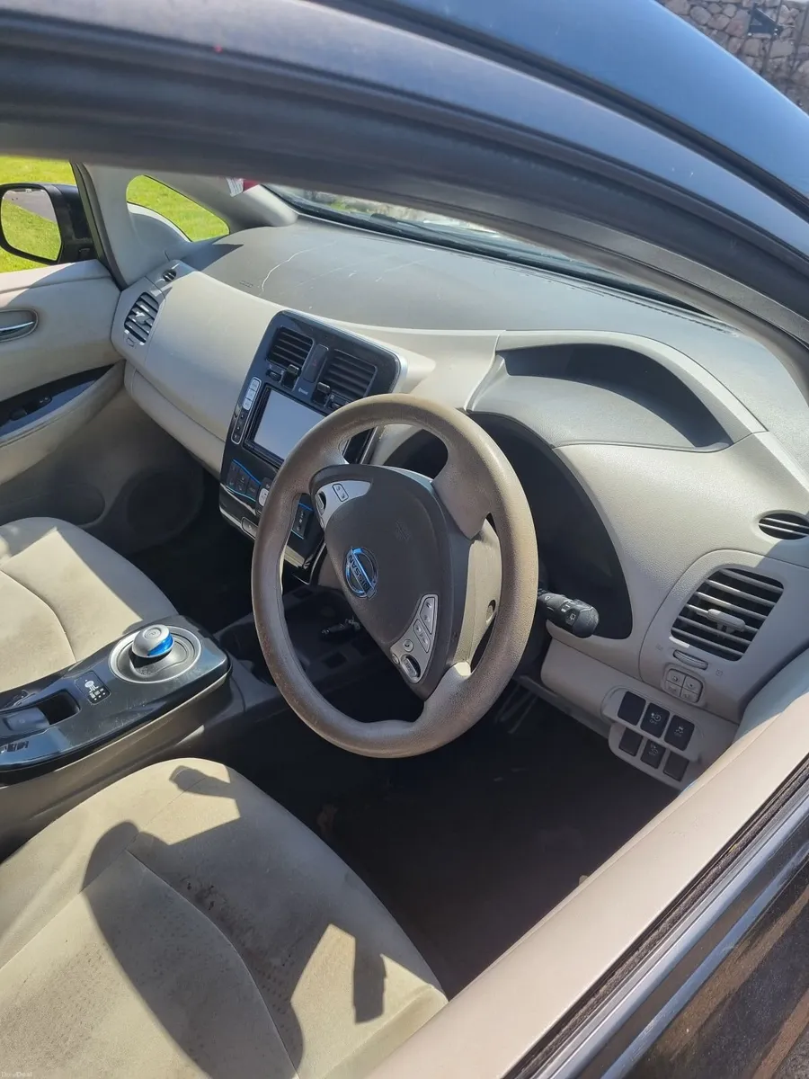 Nissan Leaf 2012 - Image 4