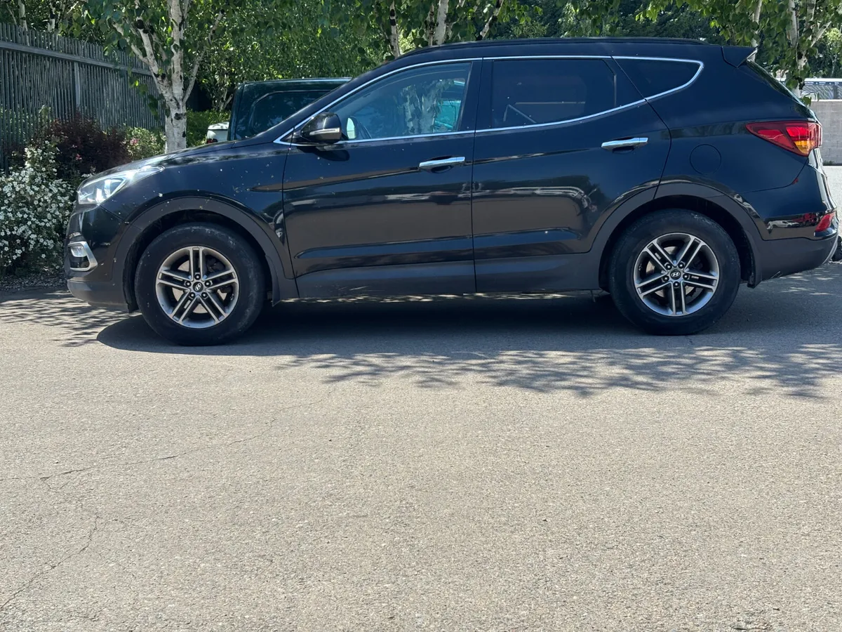 Hyundai Santa Fe Trade Buyers Only - Image 3