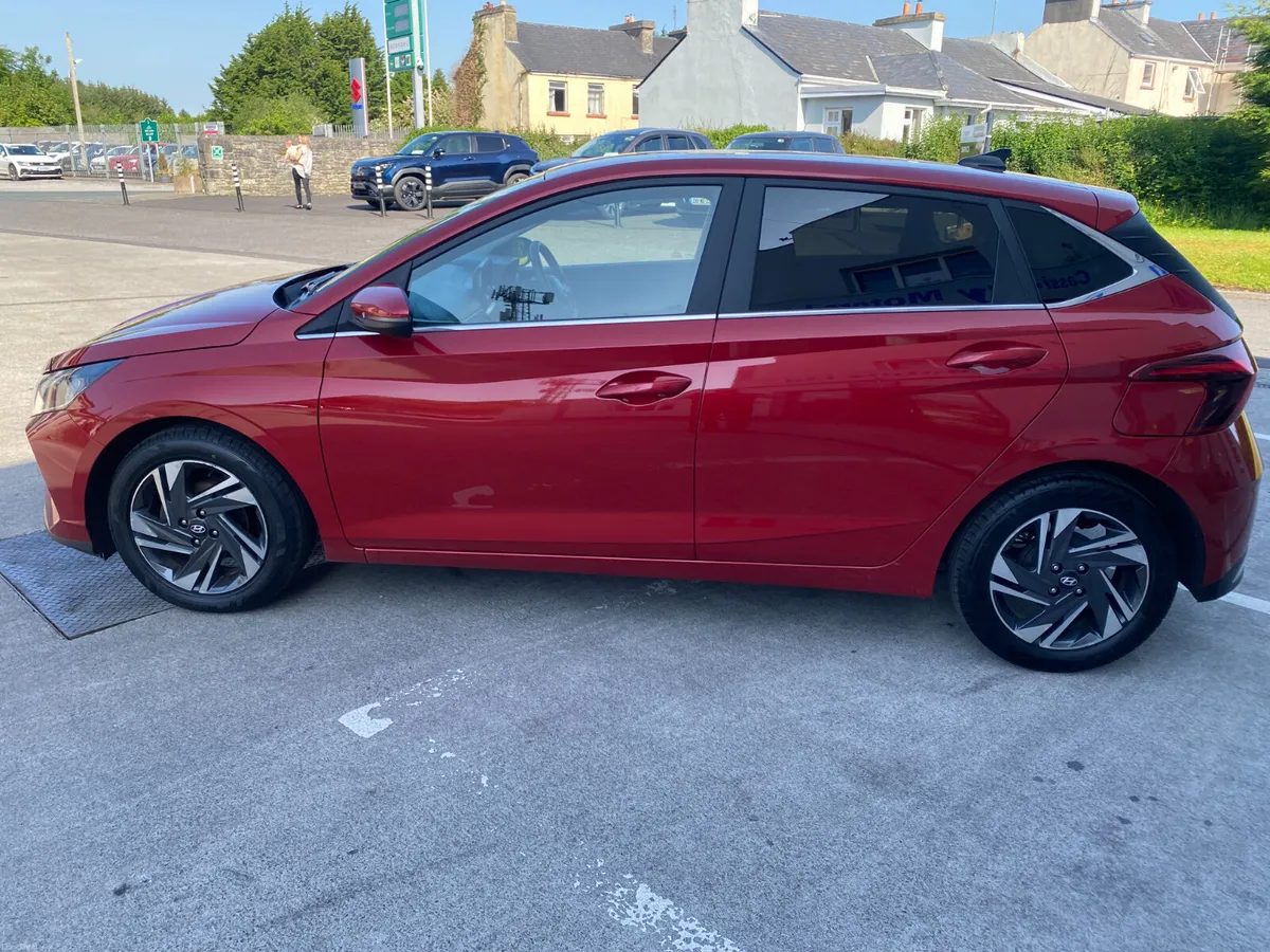 2022, Hyundai i20 - Image 4