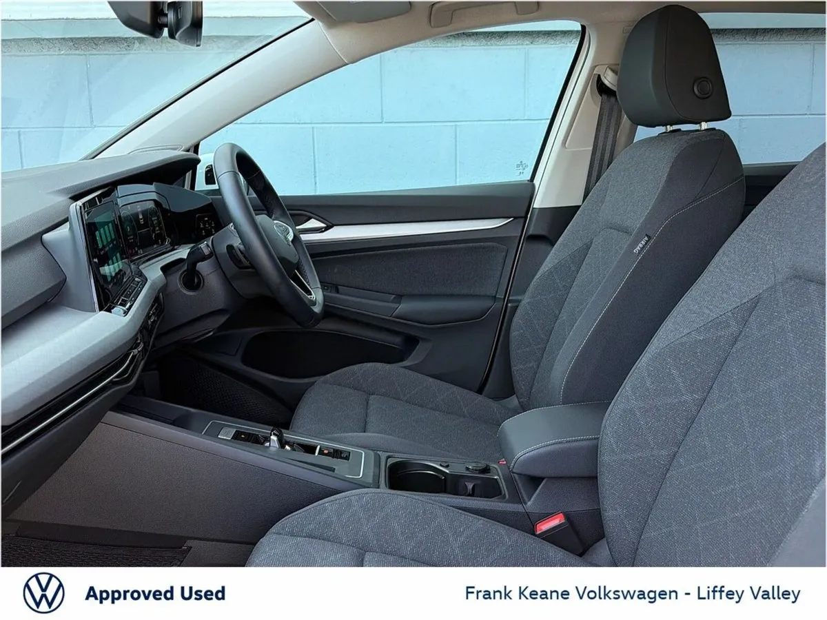 Volkswagen Golf ACTIVE STYLE AUTO 1.0TSI 110BHP *W - Image 4