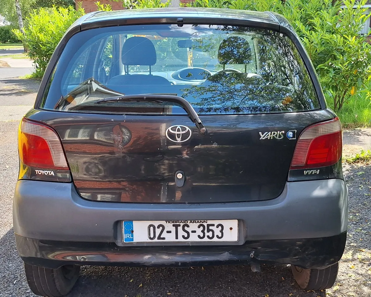 Toyota yaris - Image 3