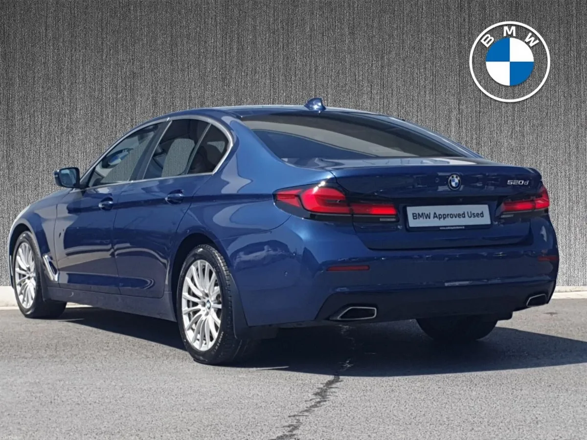 BMW 5-Series 520d SE - Image 2