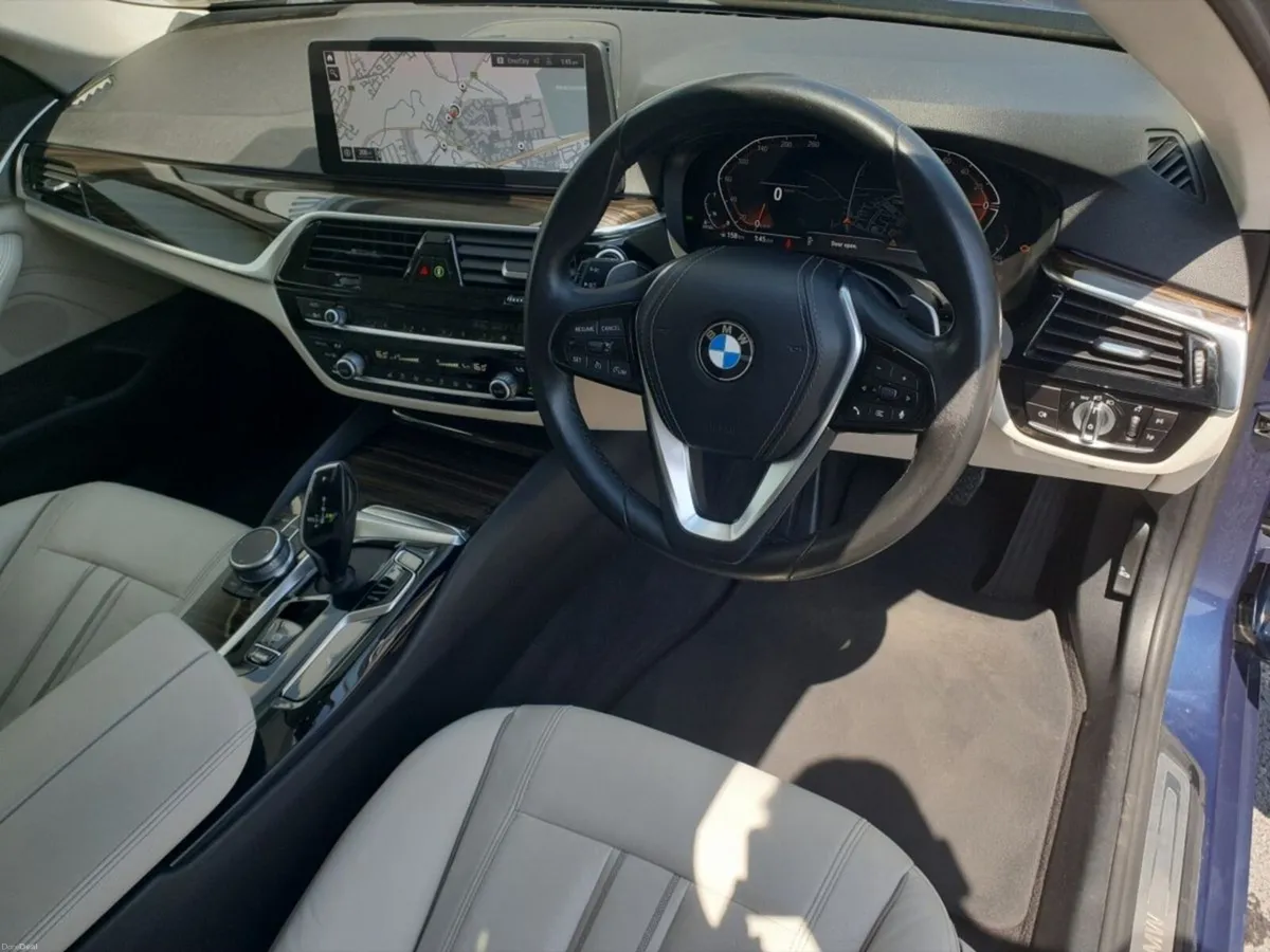BMW 5-Series 520d SE - Image 6