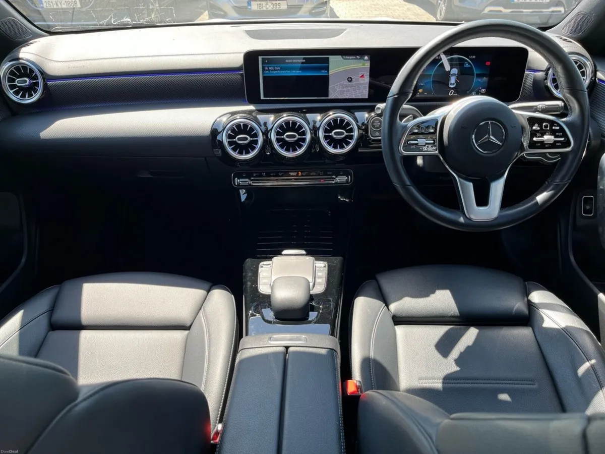 Mercedes-Benz CLA 180D Progressive Line Coupe - Image 4