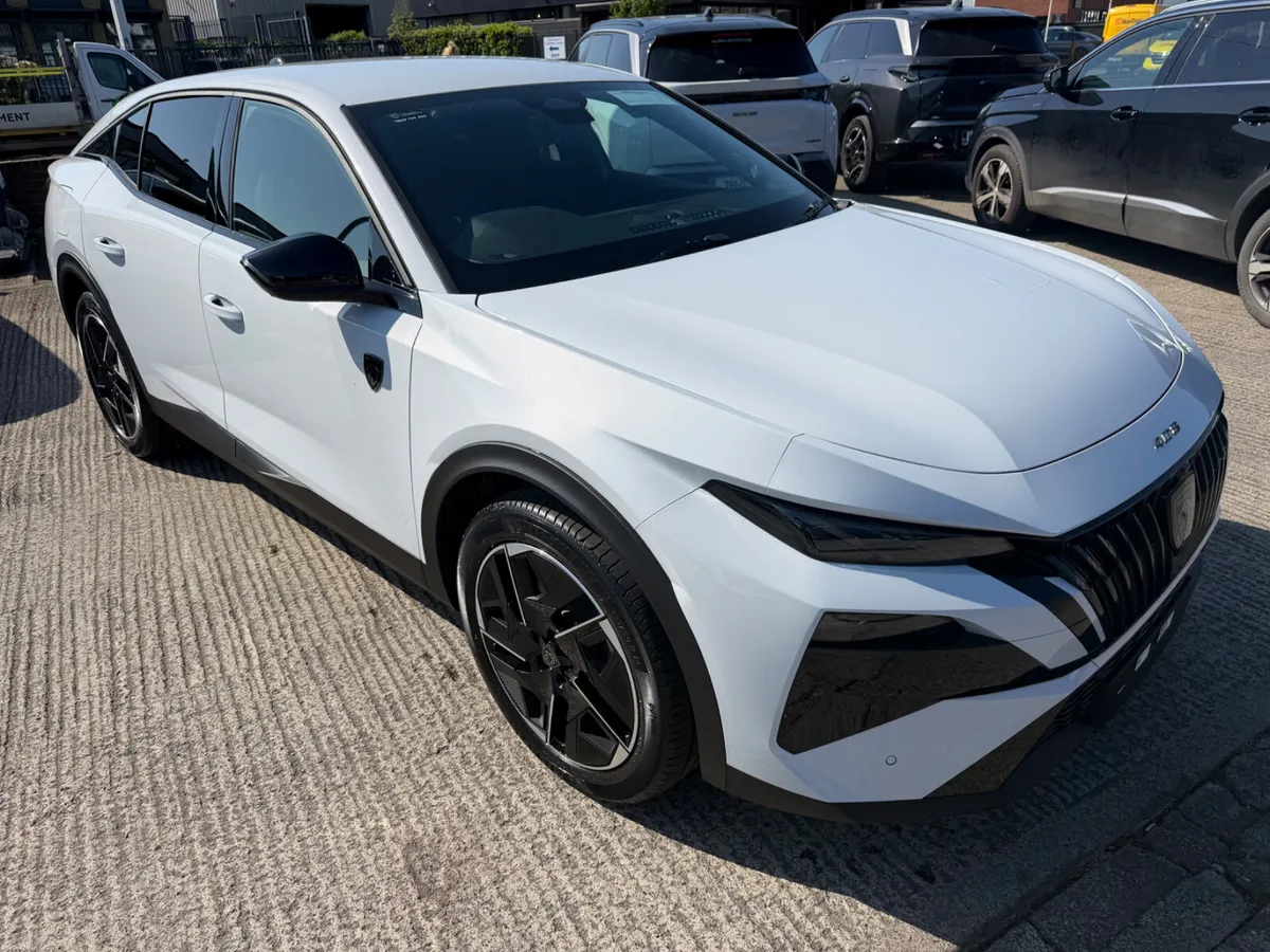 Peugeot - Image 1