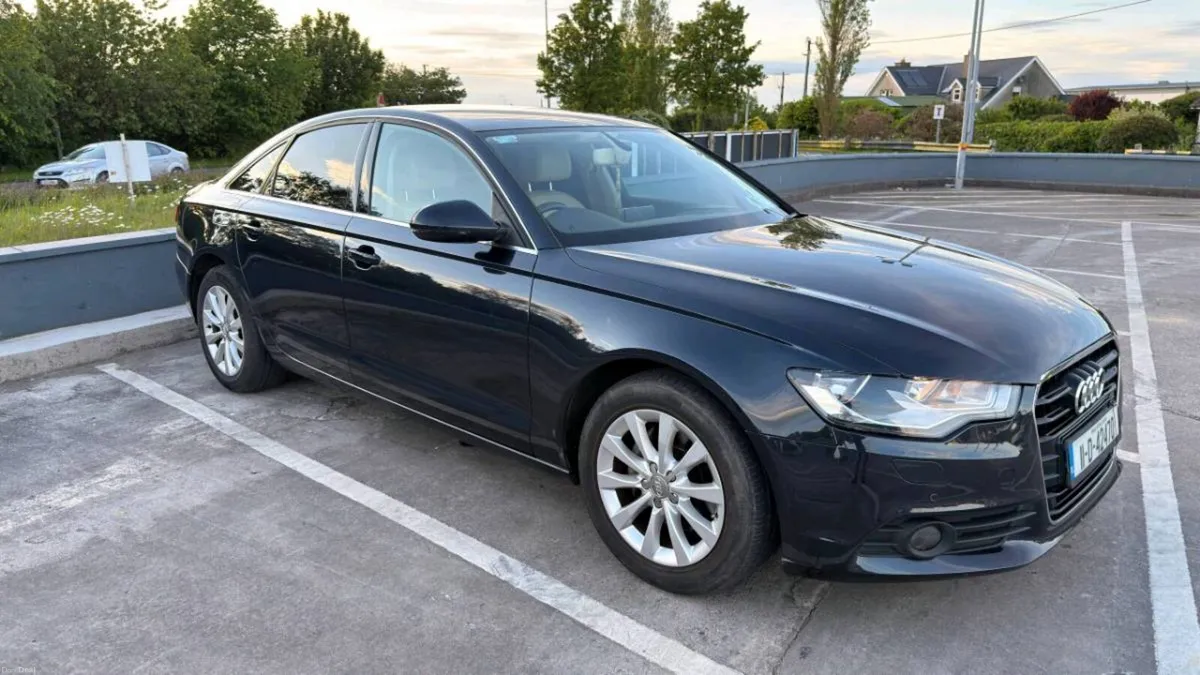 Car - Image 3