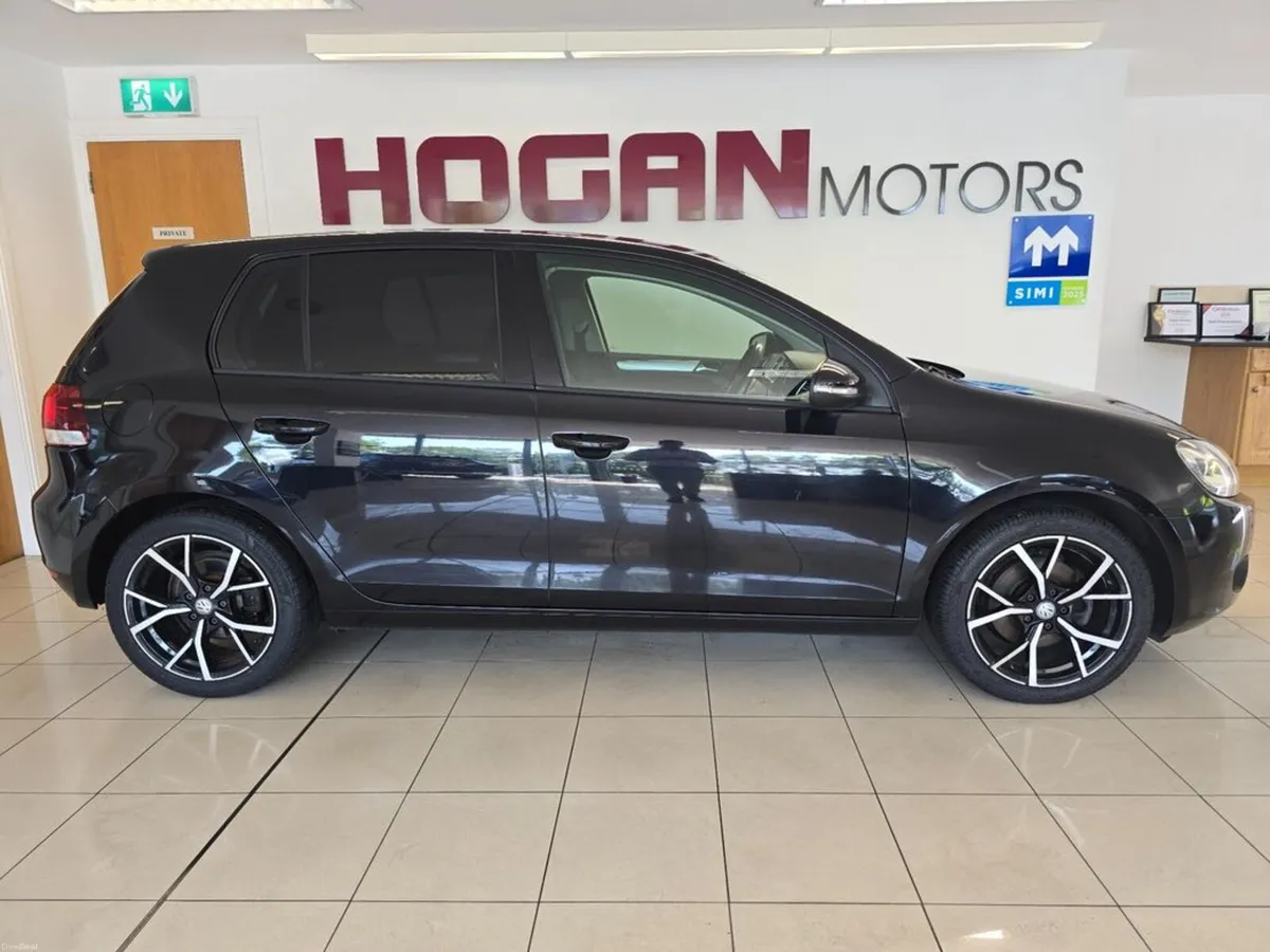 Volkswagen Golf 1.4 Comfortline 5DR H/B Automatic - Image 3
