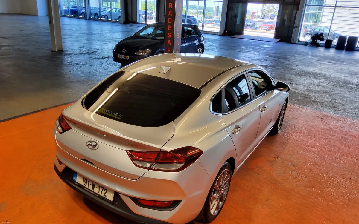 Hyundai i30 2019 - Image 3