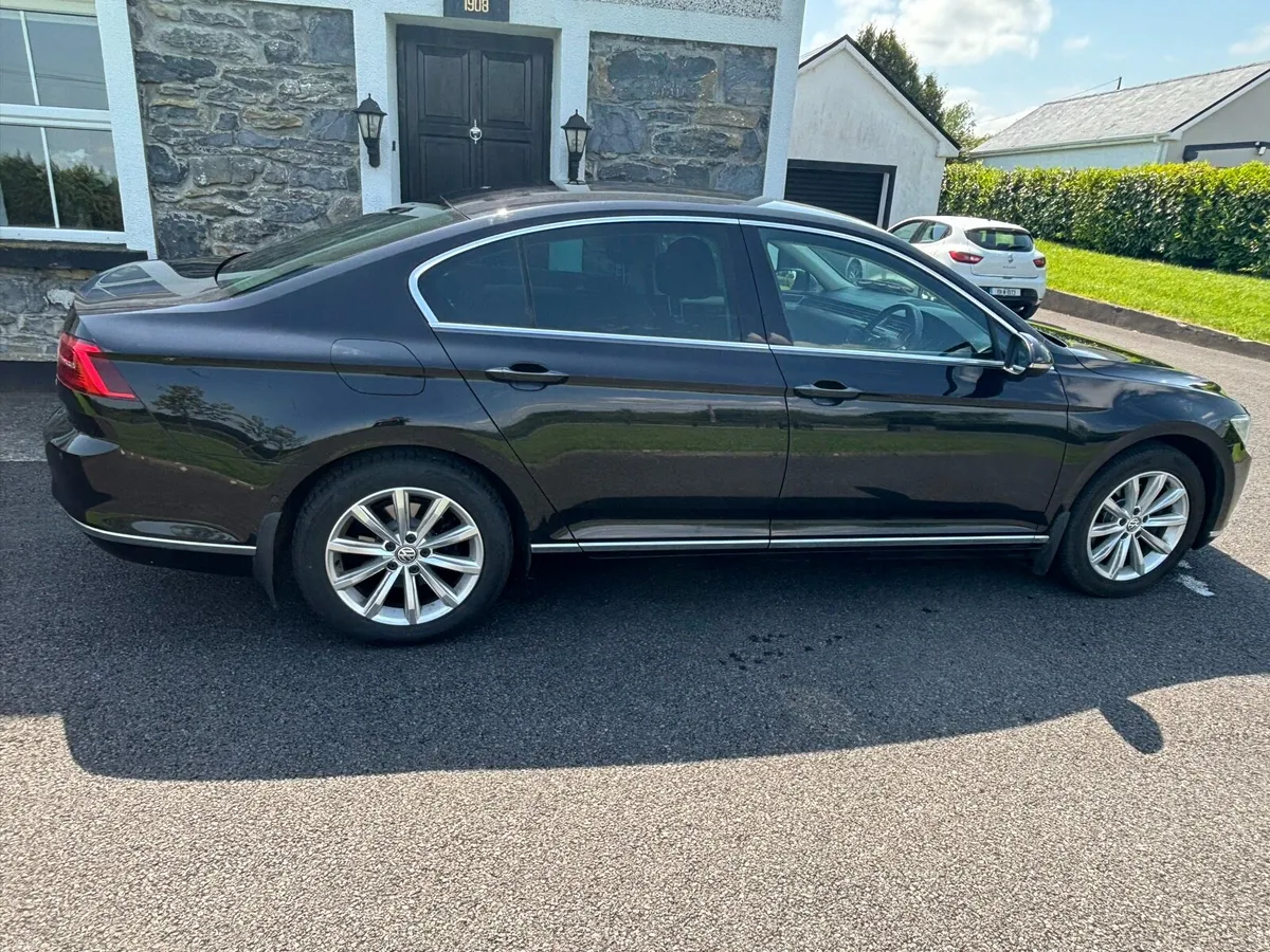 Vw Passat 2017 Highline - Image 2