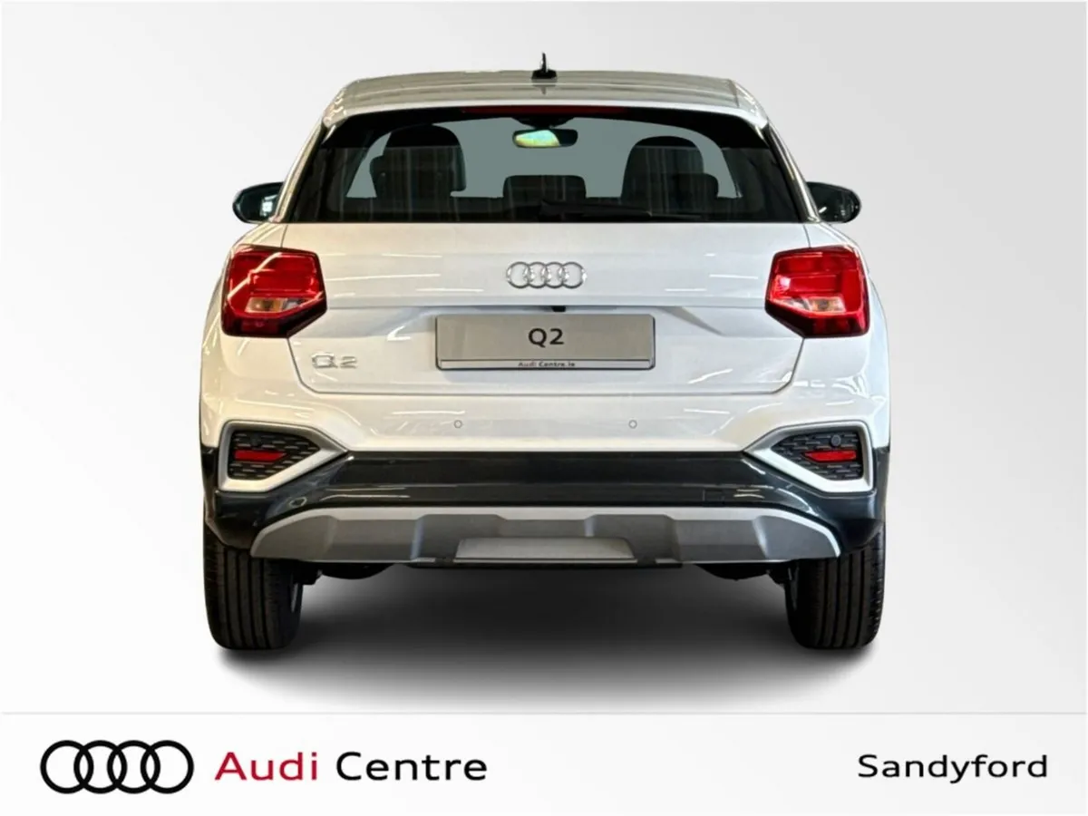 Audi Q2 35 TFSI 150HP S-T SE - Image 4