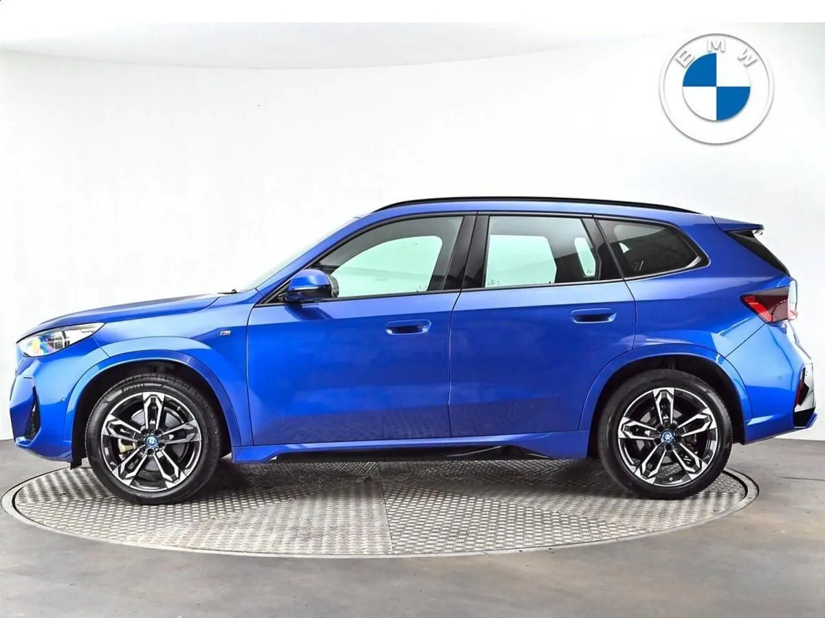 BMW iX1 xDrive30 M Sport - Image 3