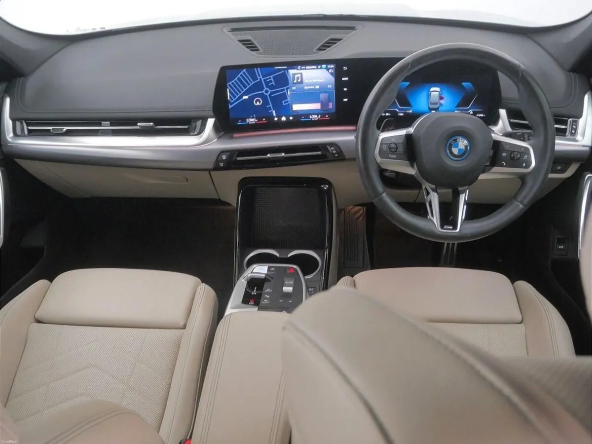 BMW iX1 eDrive20 M Sport - Image 4