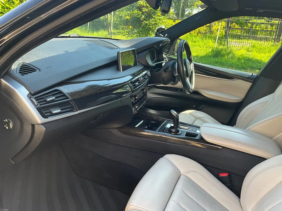 BMW X5 2015 - Image 3