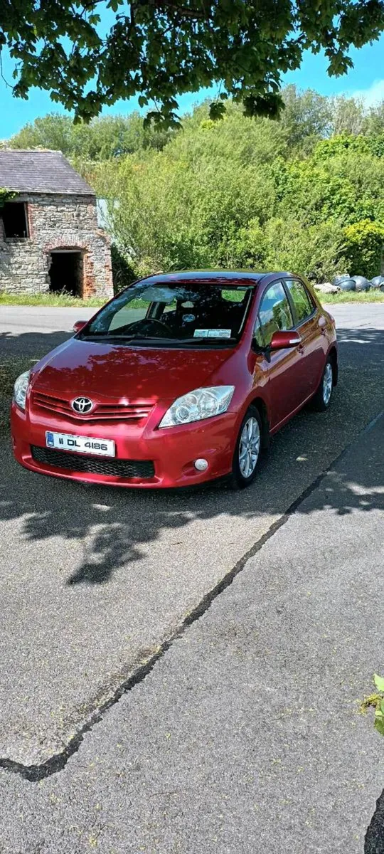 Car - Image 1