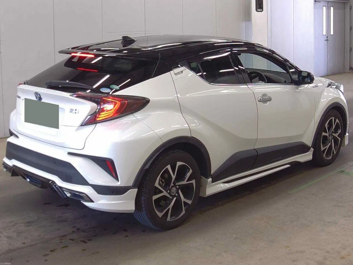TOYOTA CHR G-LED EDITION AUTO 2018 - Image 4