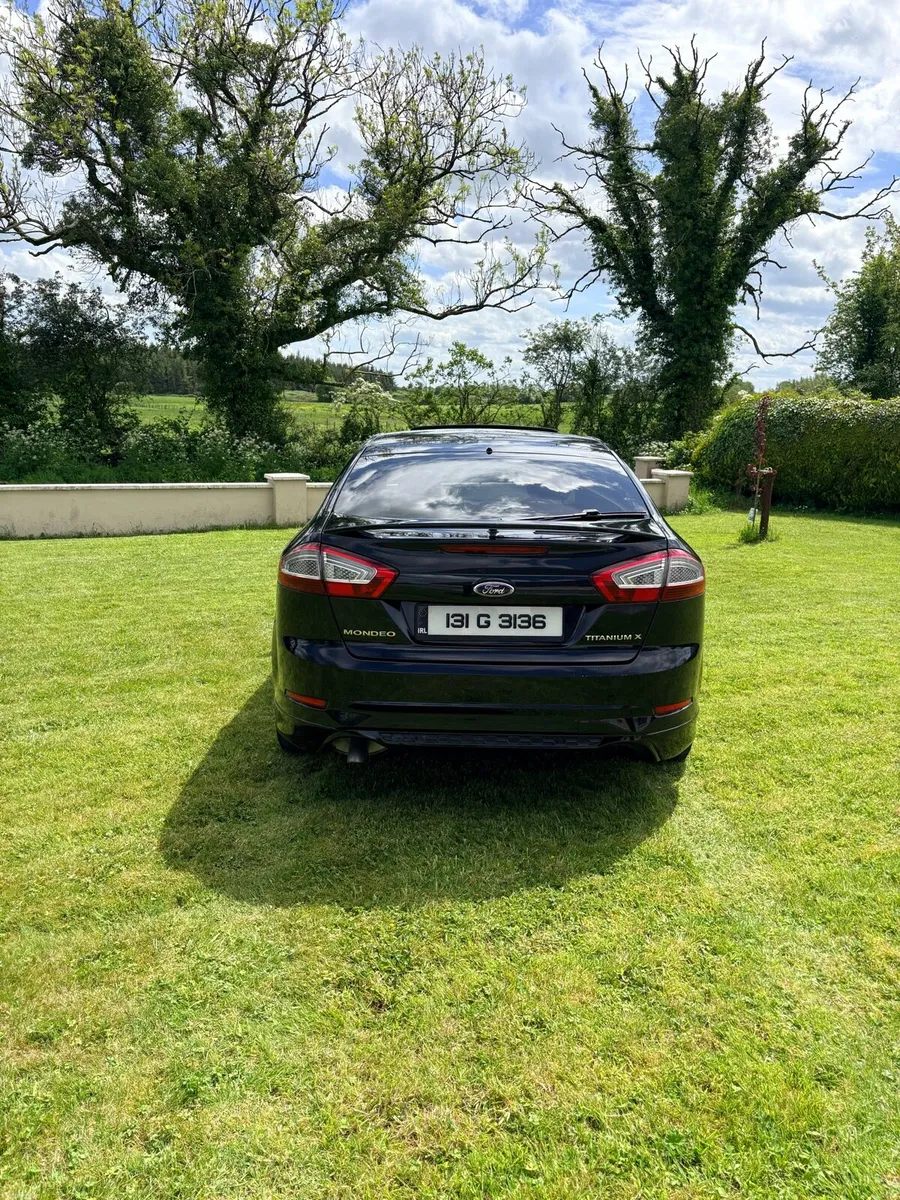 Car - Image 4