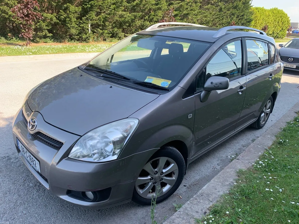 2008 Toyota Corolla verso, Nctd 1/27, tax 5/26 - Image 2