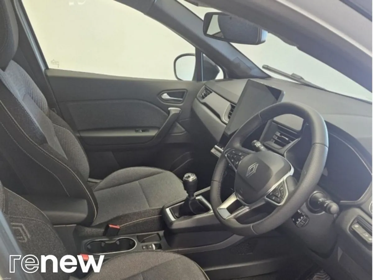 Renault Captur techno TCe 115 E06X - Image 6