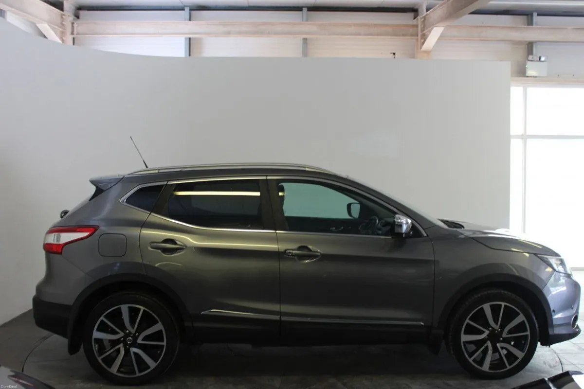 Nissan Qashqai 1.5 DSL SVE - Image 3