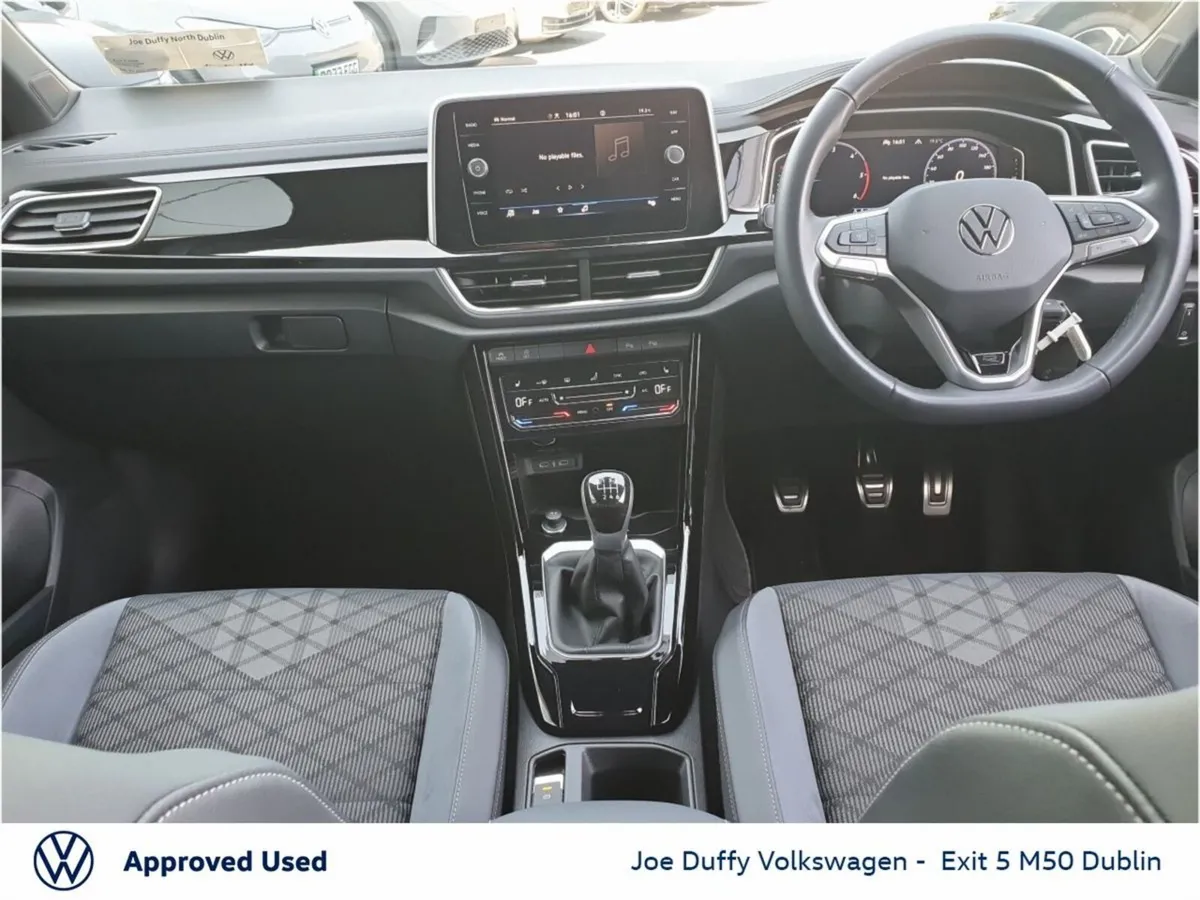 Volkswagen T-Roc R-LINE 2.0 TDI M6F 116HP - Image 3