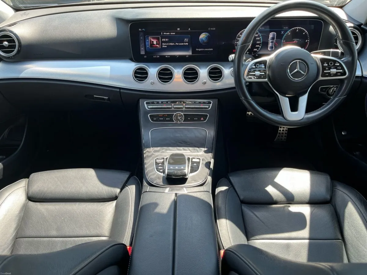 Mercedes-Benz E-Class E 220D Avantgarde Line Saloo - Image 4