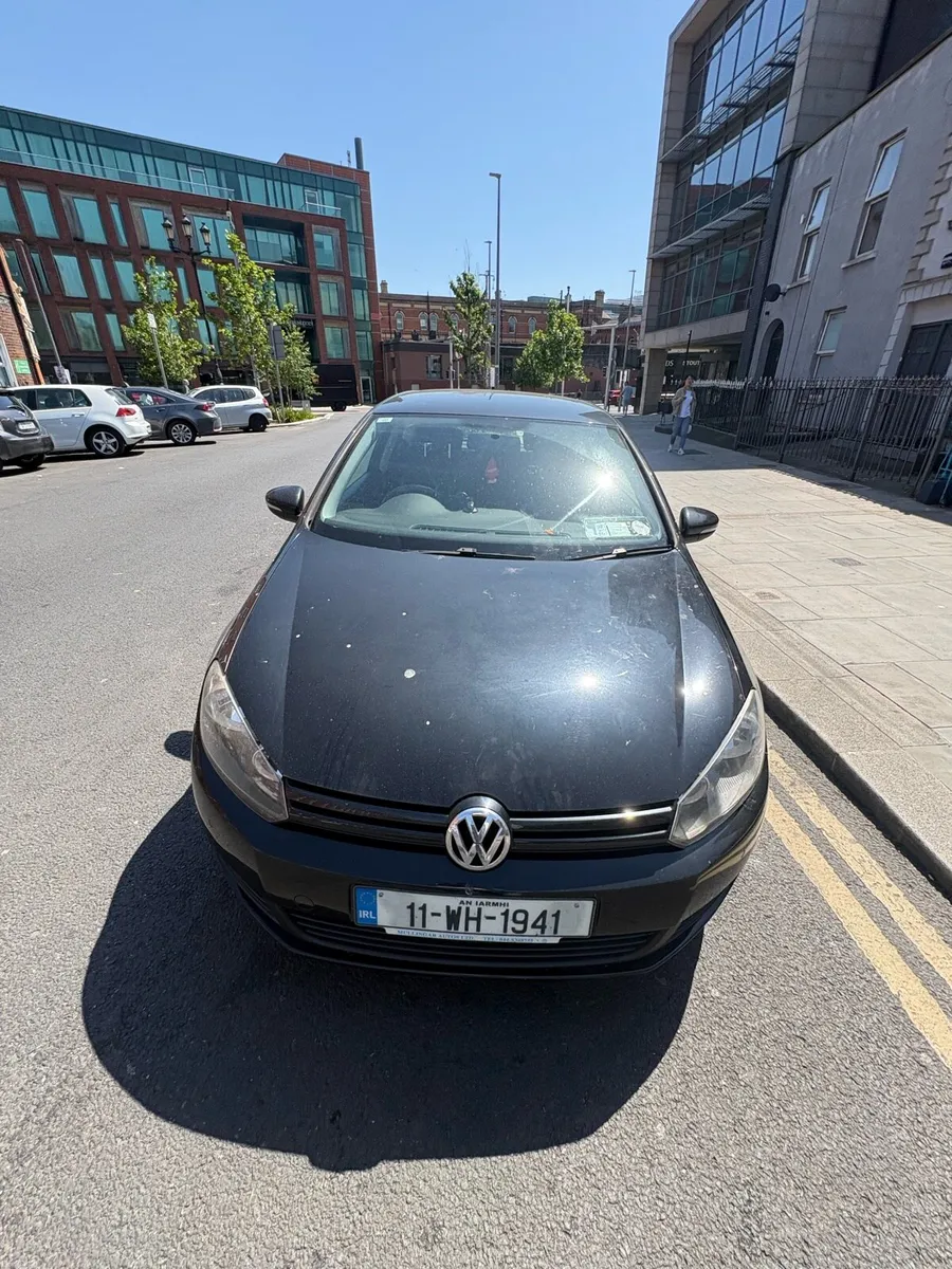 Volkswagen gold - Image 4