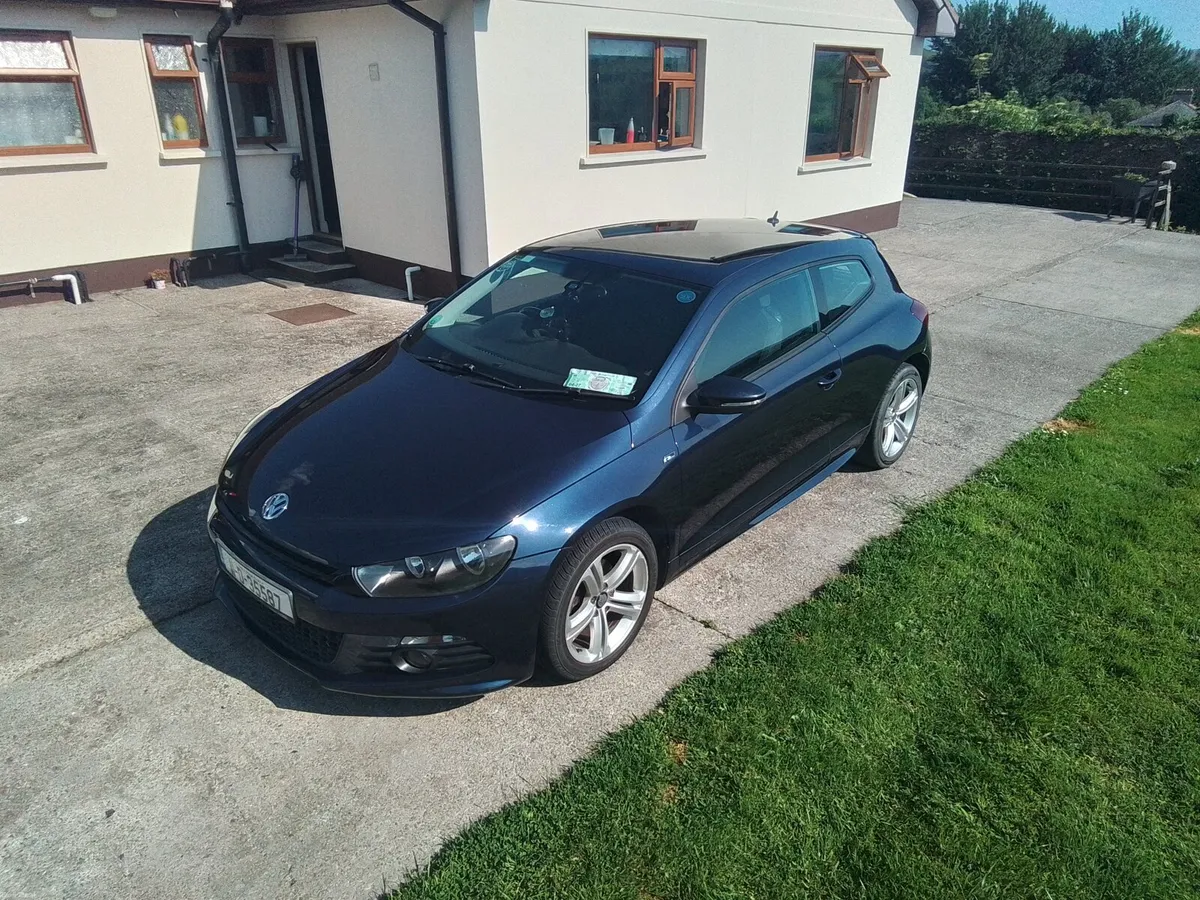 Volkswagen Scirocco 2011 - Image 2