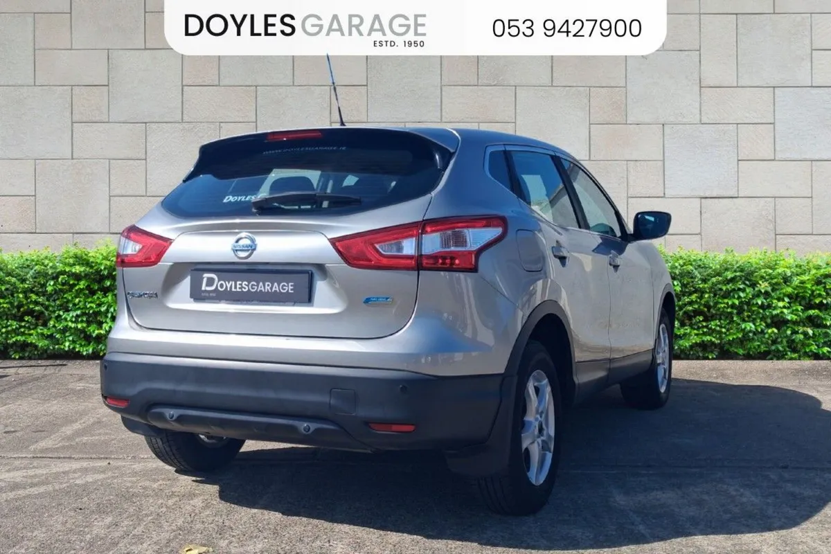 Nissan Qashqai XE 1.5 Diesel *NO WARRANTY* - Image 4