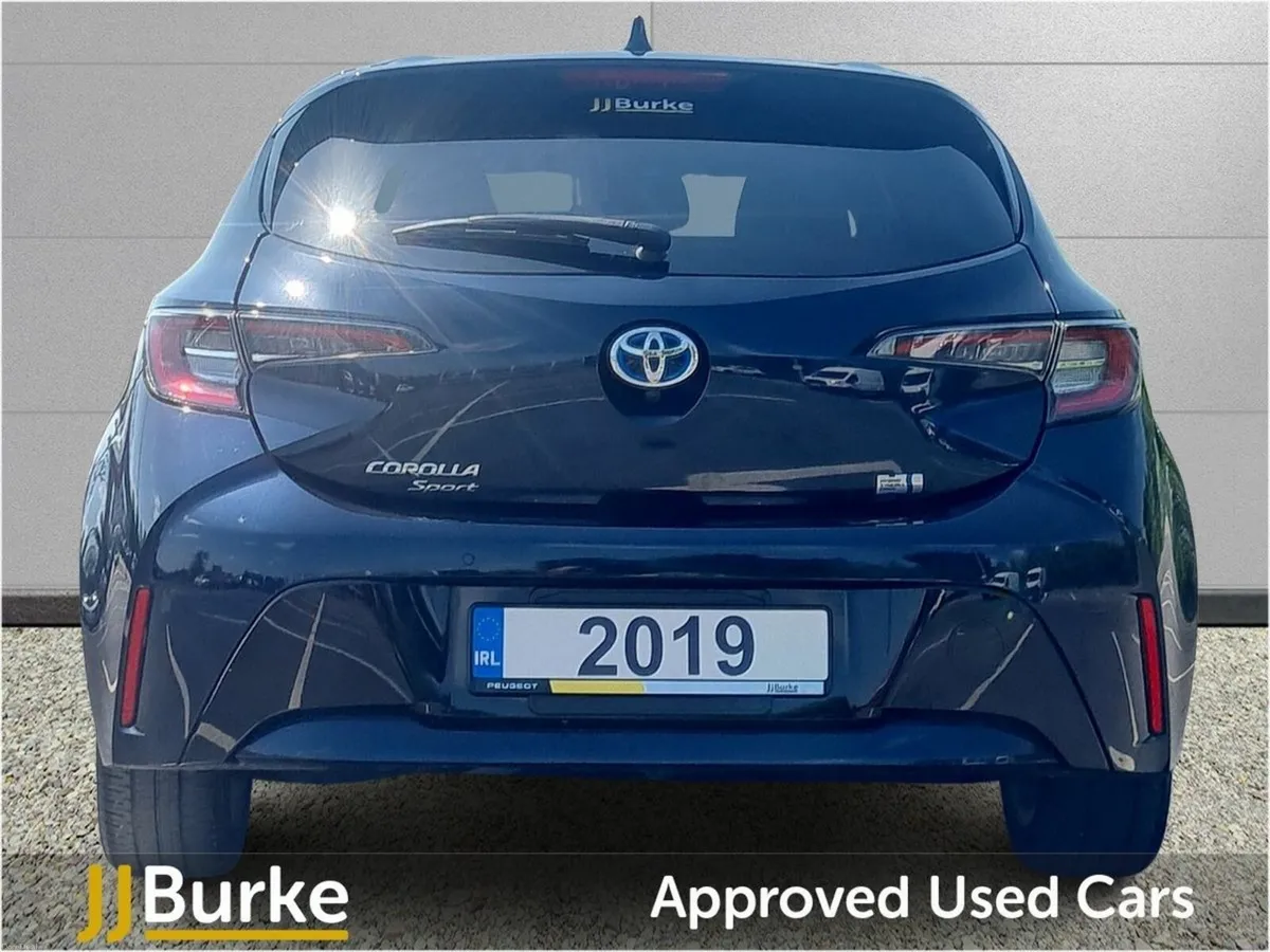 Toyota Corolla Sport G - Image 5