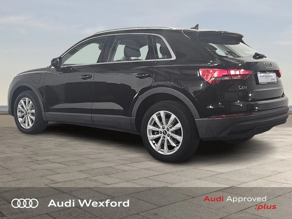 Audi Q3 45 TFSI E S Tronic SE 245HP  €61p/w - Image 5