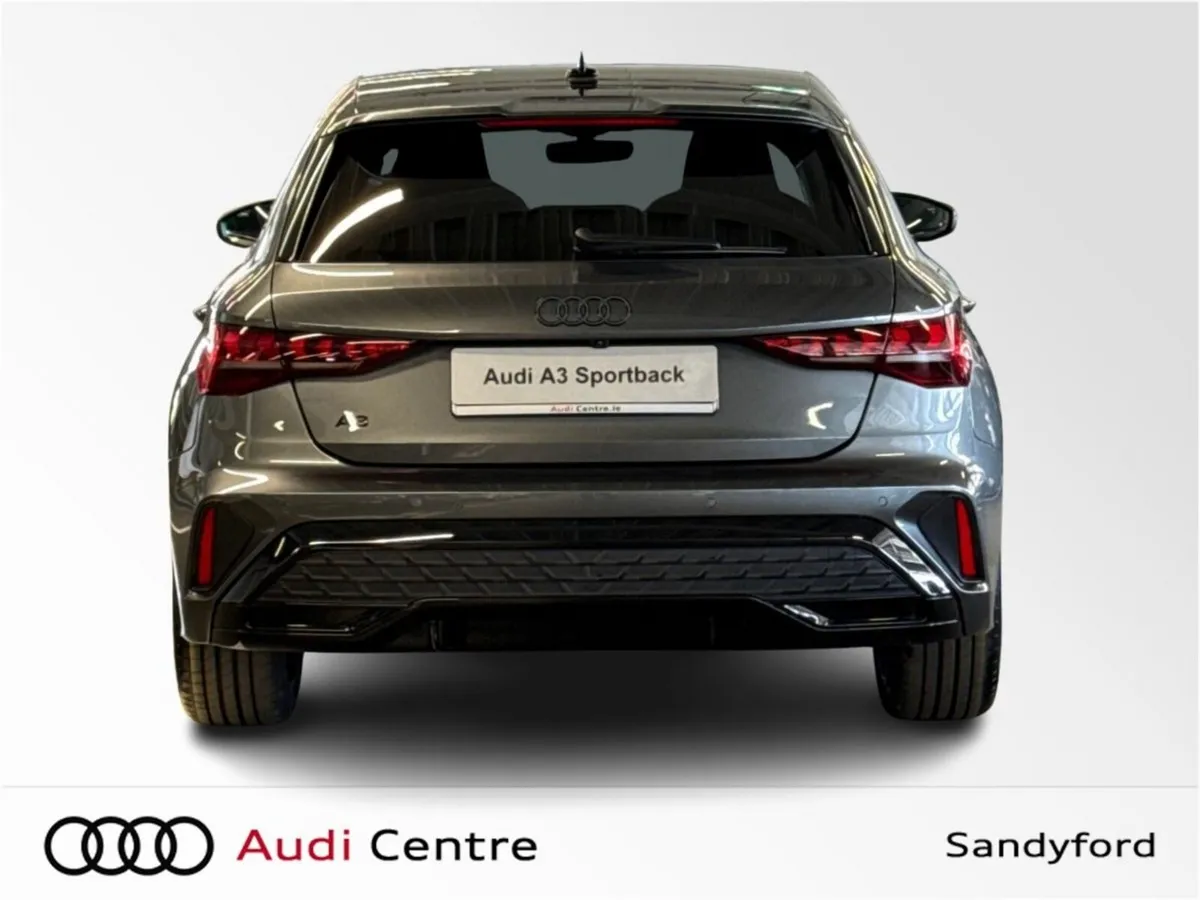Audi A3 SB 30 TFSI 115HP S LINE - Image 4