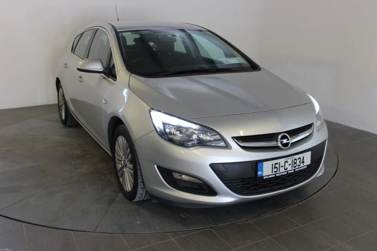 Opel Astra 1.6 CDTI 110PS Excite - Image 1