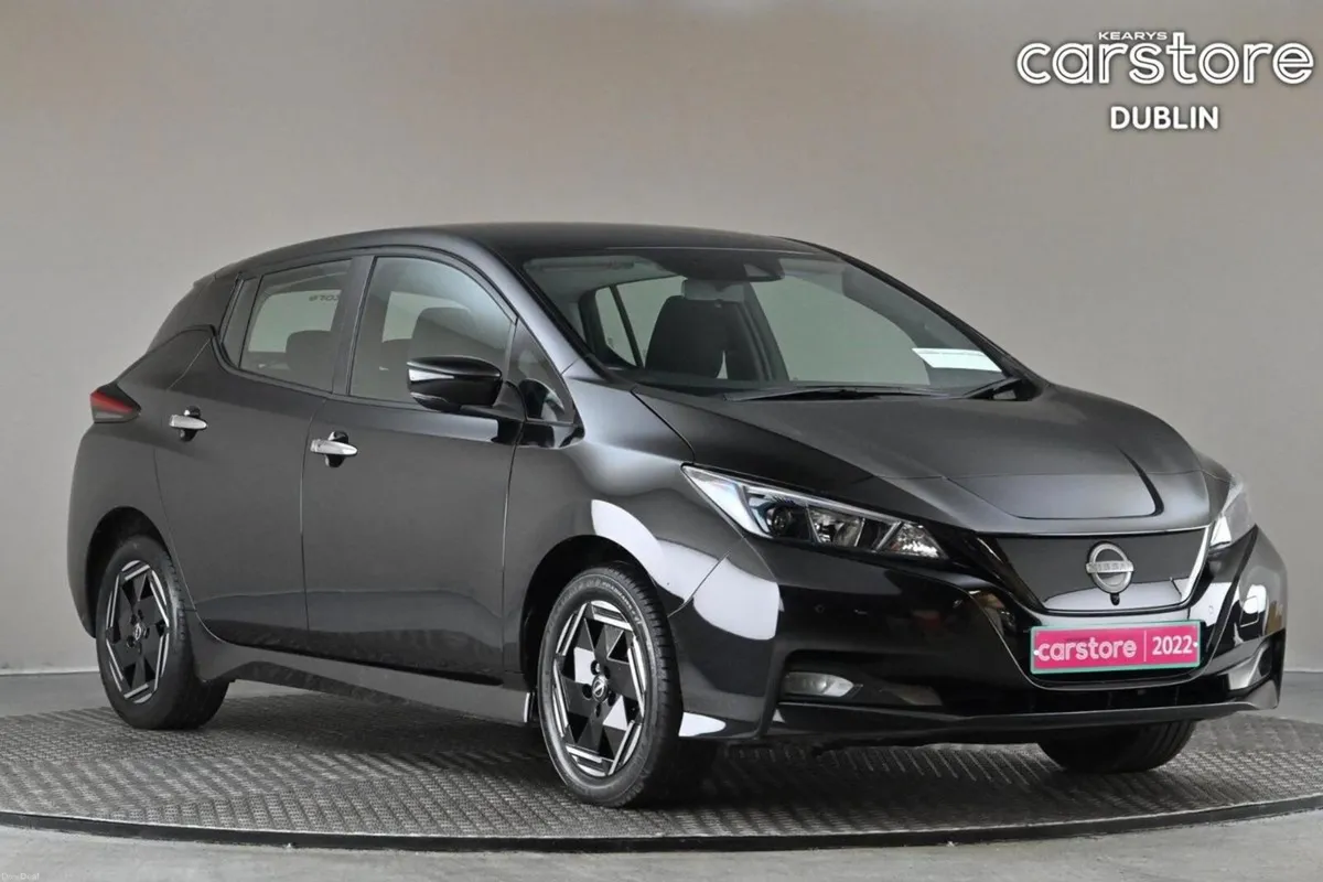 Nissan Leaf EV ACENTA 40KW 150BHP **360 PAN CAM**P - Image 1