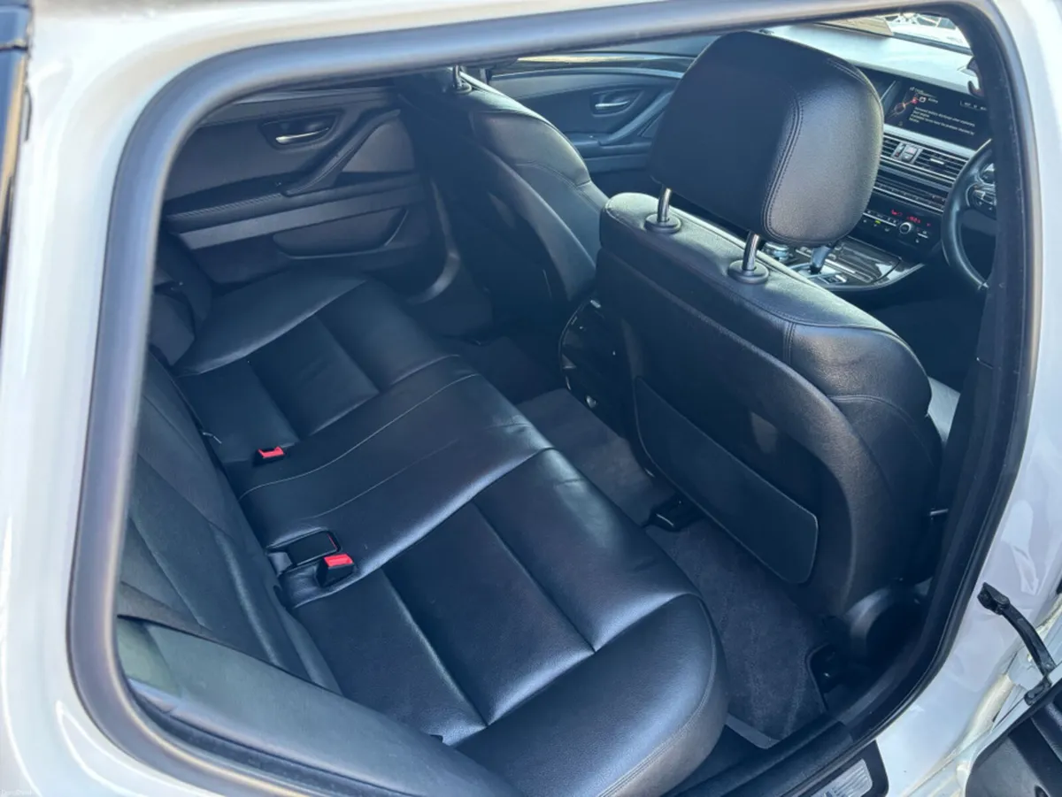 BMW 5-Series BMW 523D m-SPORT ESTATE 2.0DIESEL,AUT - Image 5